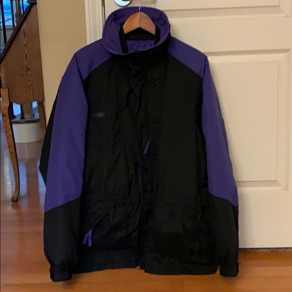 Columbia Ski Jacket - Men’s Large. Purple & Black